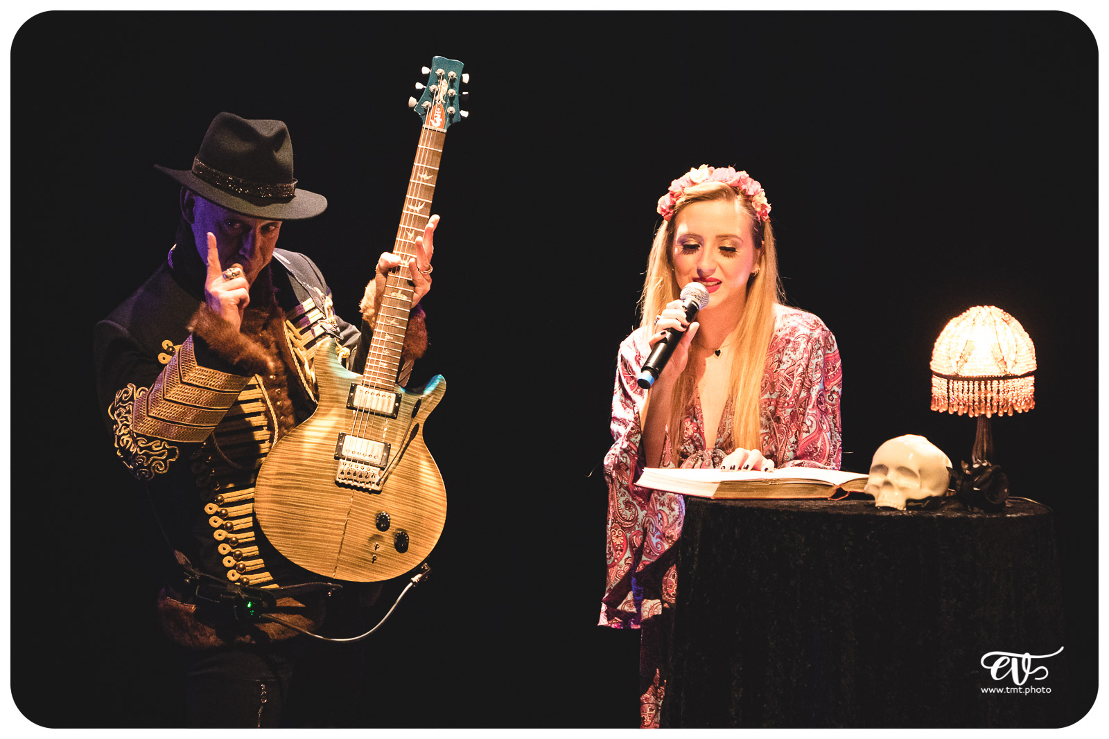 L'HISTOIRE DU ROCK EN 13 GUITARES